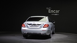 MERCEDES BENZ E-CLASS W213 2018