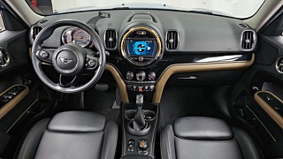 MINI COUNTRYMAN COOPER D 2018