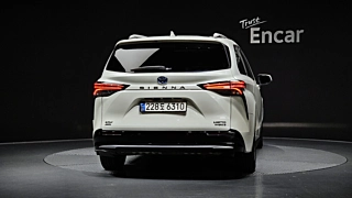 TOYOTA SIENNA 2021