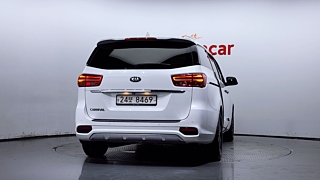KIA CARNIVAL 2018
