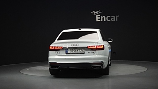 AUDI A4 B9 2023