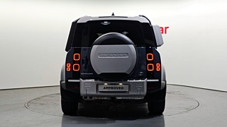 LAND ROVER DEFENDER L663 2023