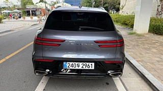 GENESIS GV70 2024