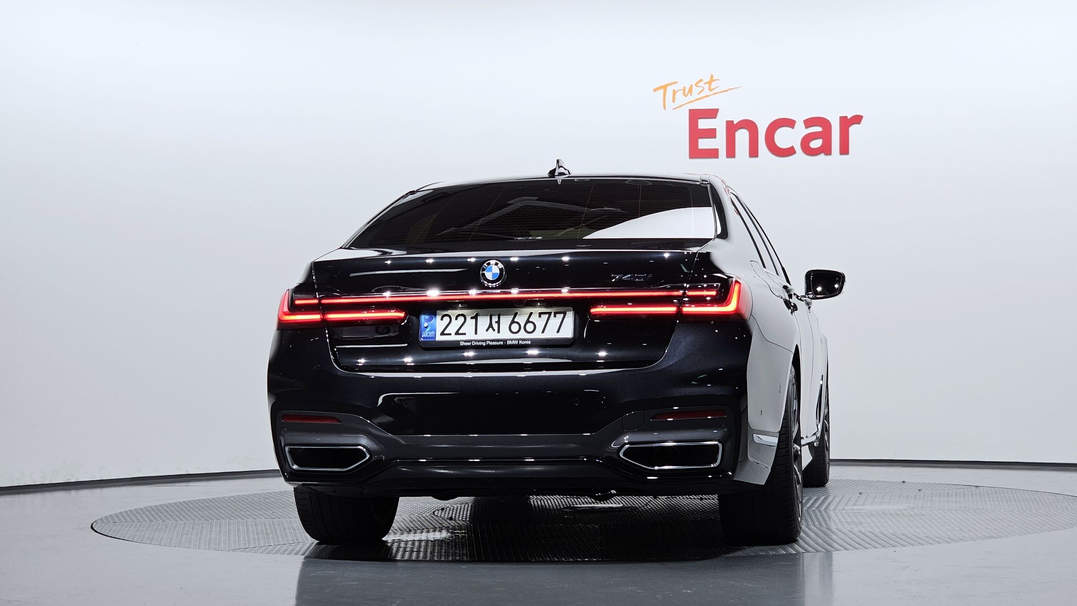 BMW 7-SERIES G11 2022