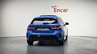 BMW 1-SERIES F40  120i M Sport 2024