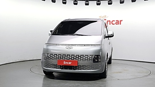 HYUNDAI STARIA 2023