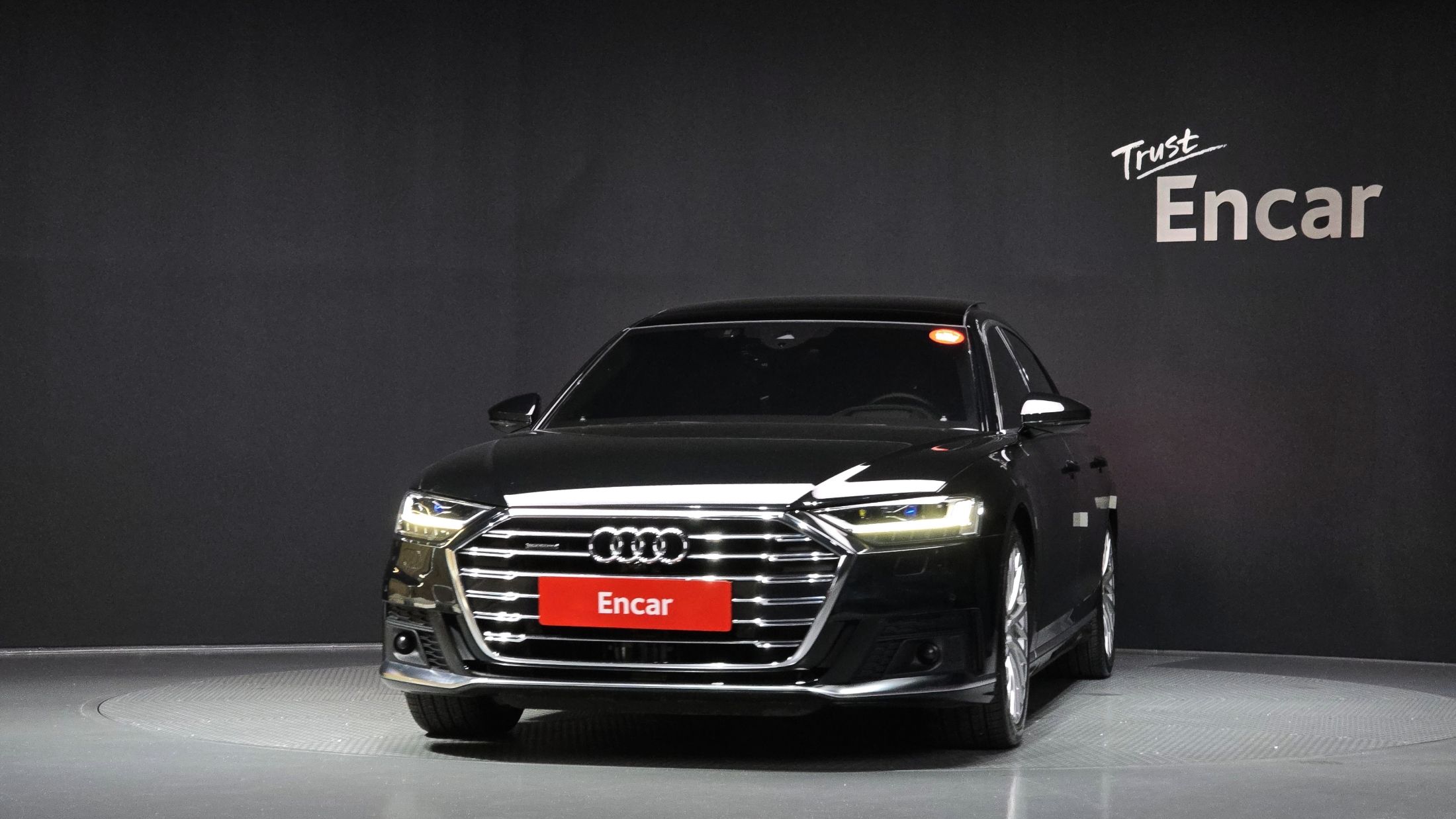 AUDI A8 D5 2021