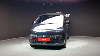 HYUNDAI STARIA 2024