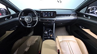 KIA K5  3 GENERATION 1.6 Turbo 2020