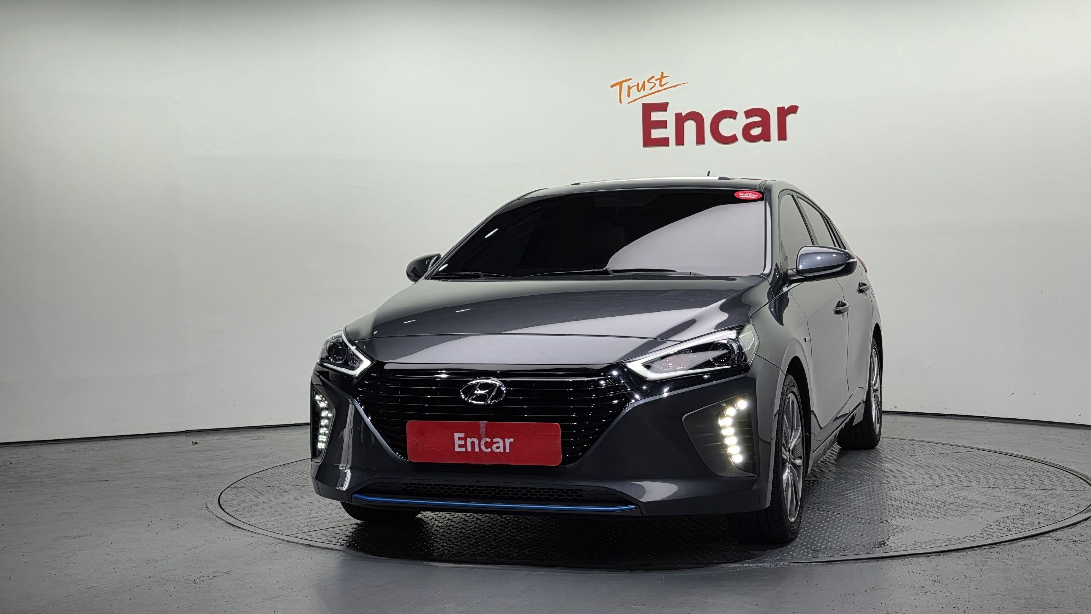 HYUNDAI IONIQ HYBRID 2018