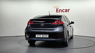HYUNDAI IONIQ HYBRID 2018