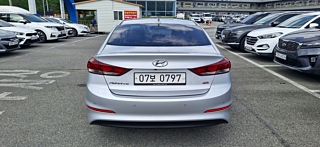 HYUNDAI AVANTE AD 2016