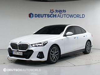 BMW 5-SERIES G60 520i M Sport 2023