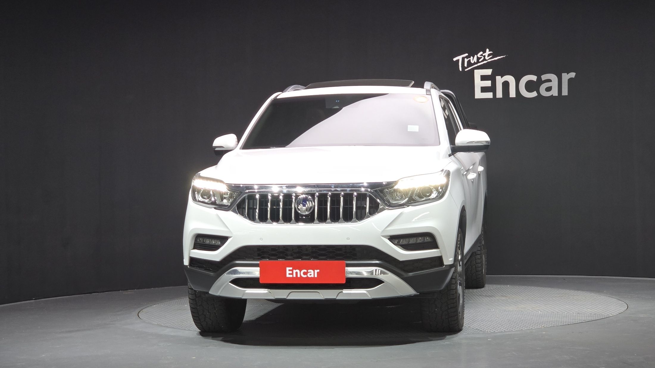 SSANGYONG REXTON SPORTS CAR 2019