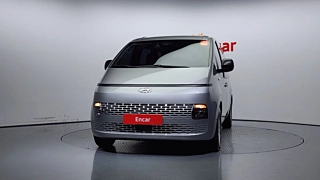HYUNDAI STARIA 2022