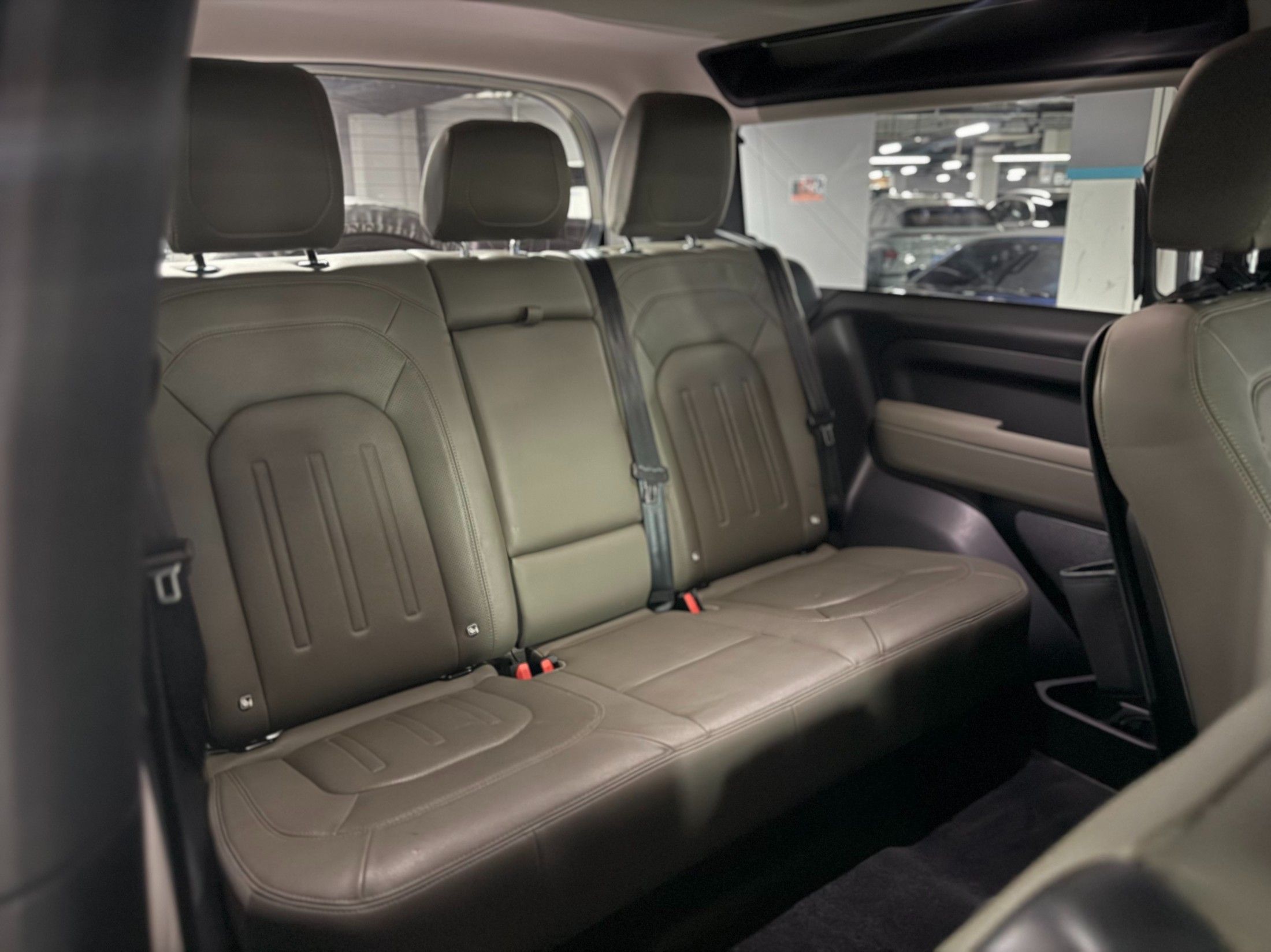 LAND ROVER DEFENDER L663 2021