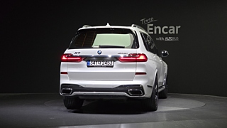 BMW X7 G07 2022