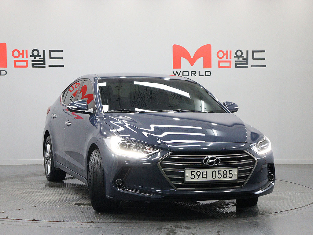 HYUNDAI AVANTE AD 2016