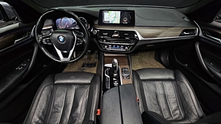 BMW 5-SERIES G30 2017