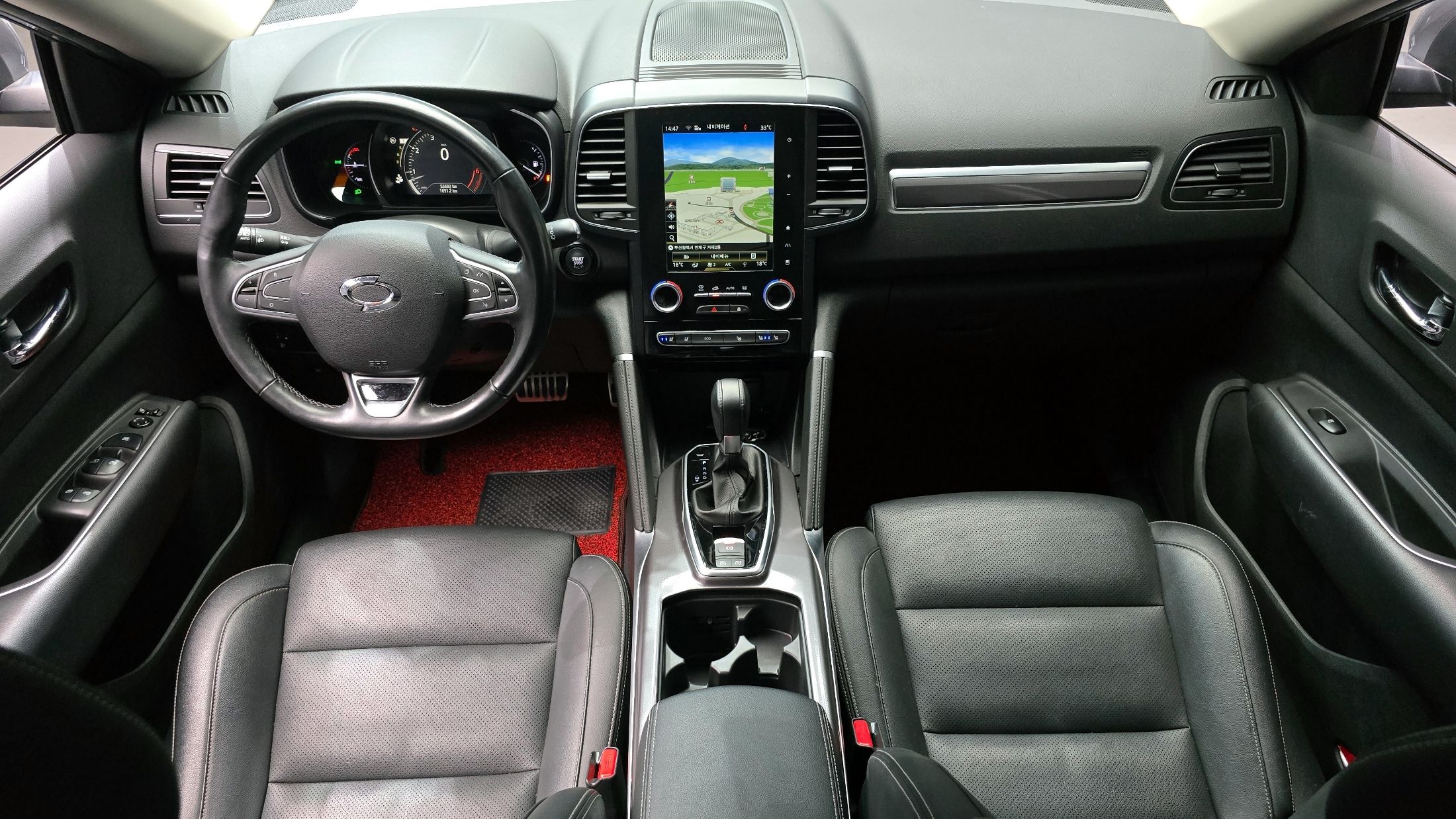 SAMSUNG QM6 2020