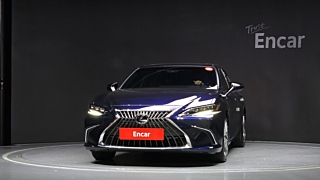 LEXUS ES300H 2024