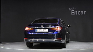 LEXUS ES300H 2024