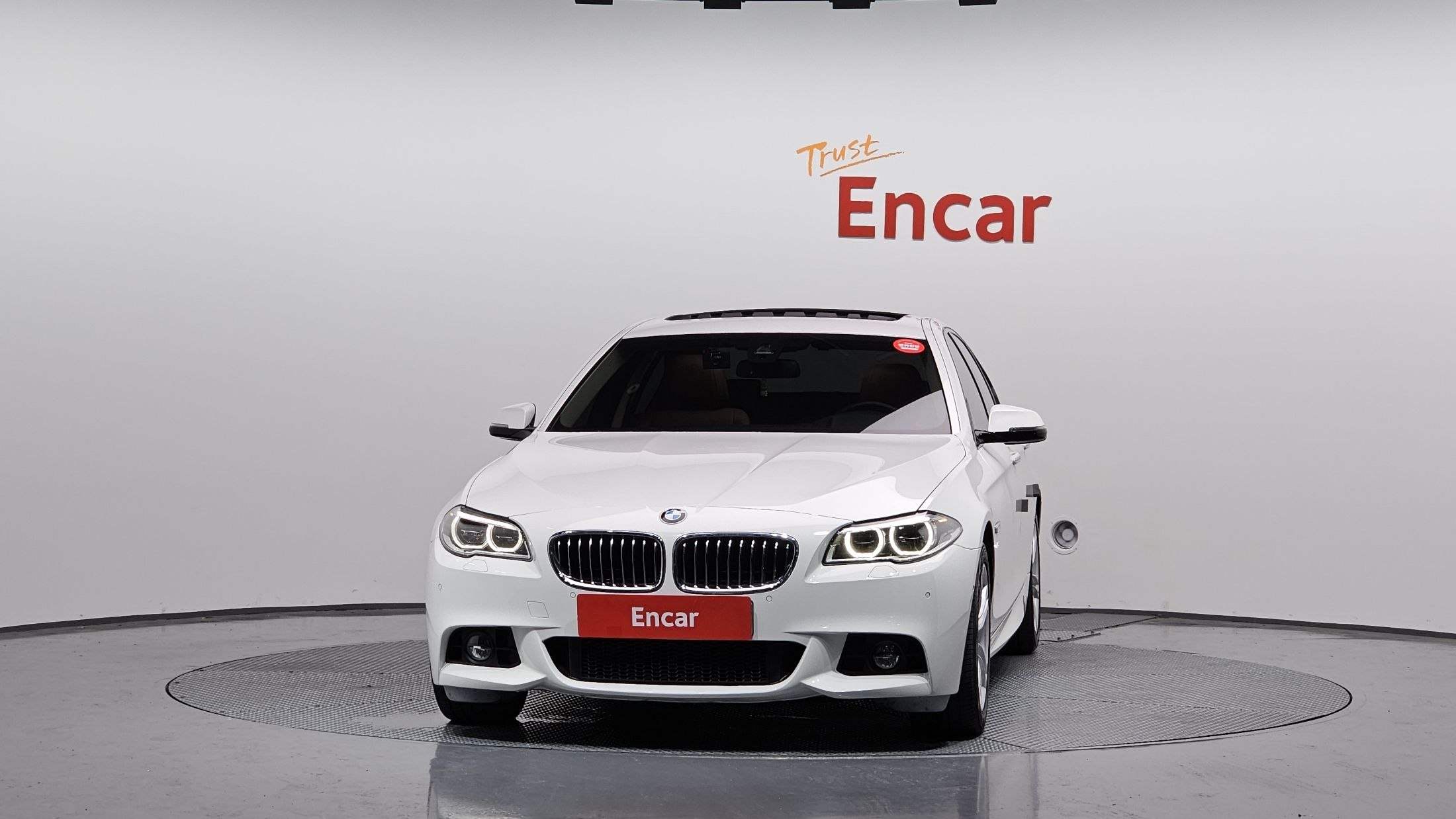BMW 5-SERIES F10 2016
