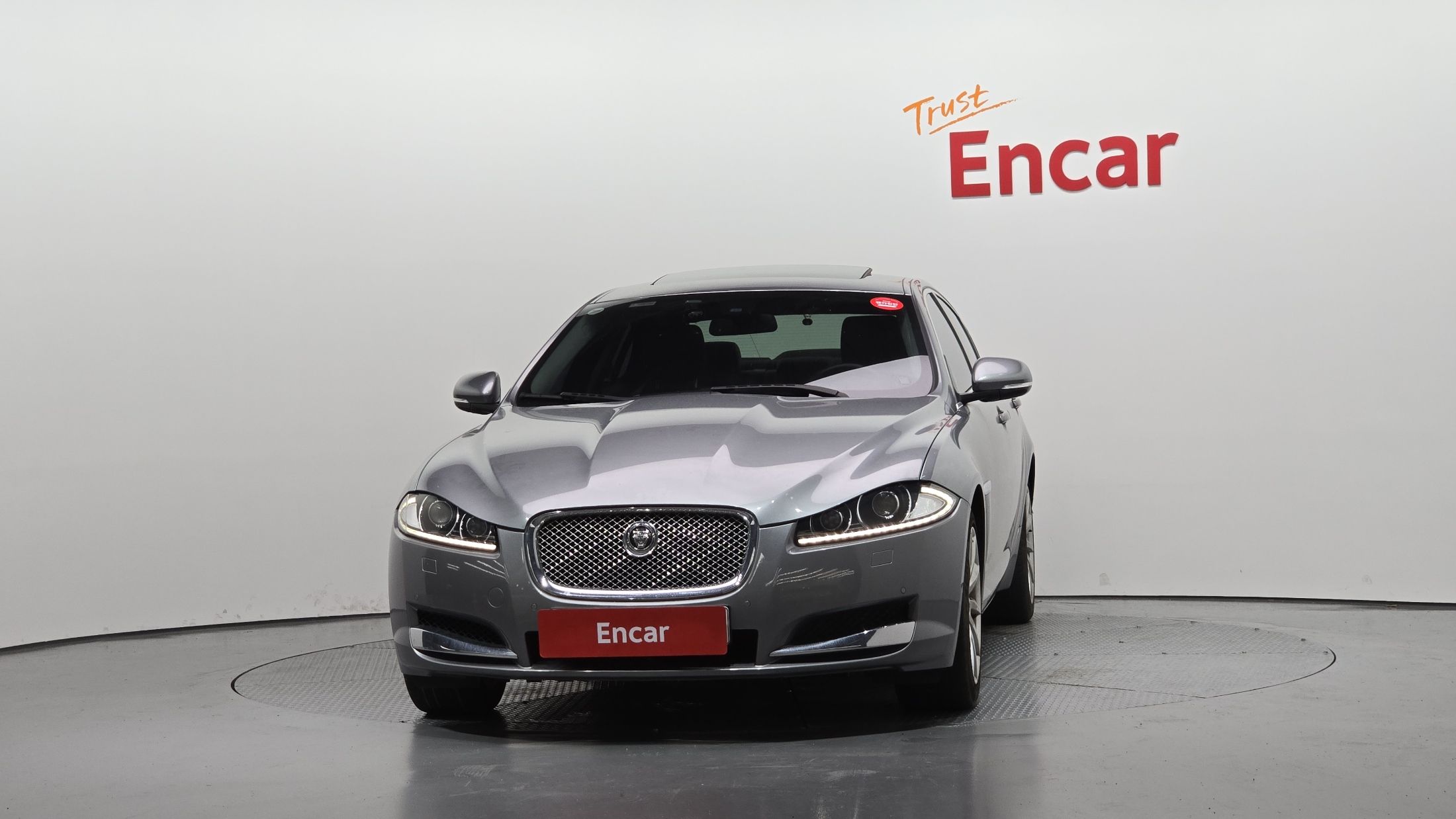 JAGUAR XF 2013