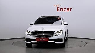 MERCEDES BENZ E-CLASS W213 2016