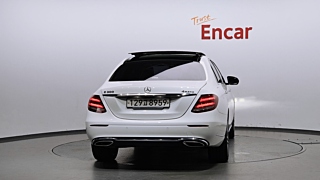 MERCEDES BENZ E-CLASS W213 2016