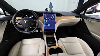 TESLA MODEL S 2020
