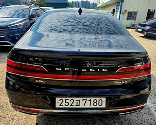 GENESIS G90  3.8 AWD 2019