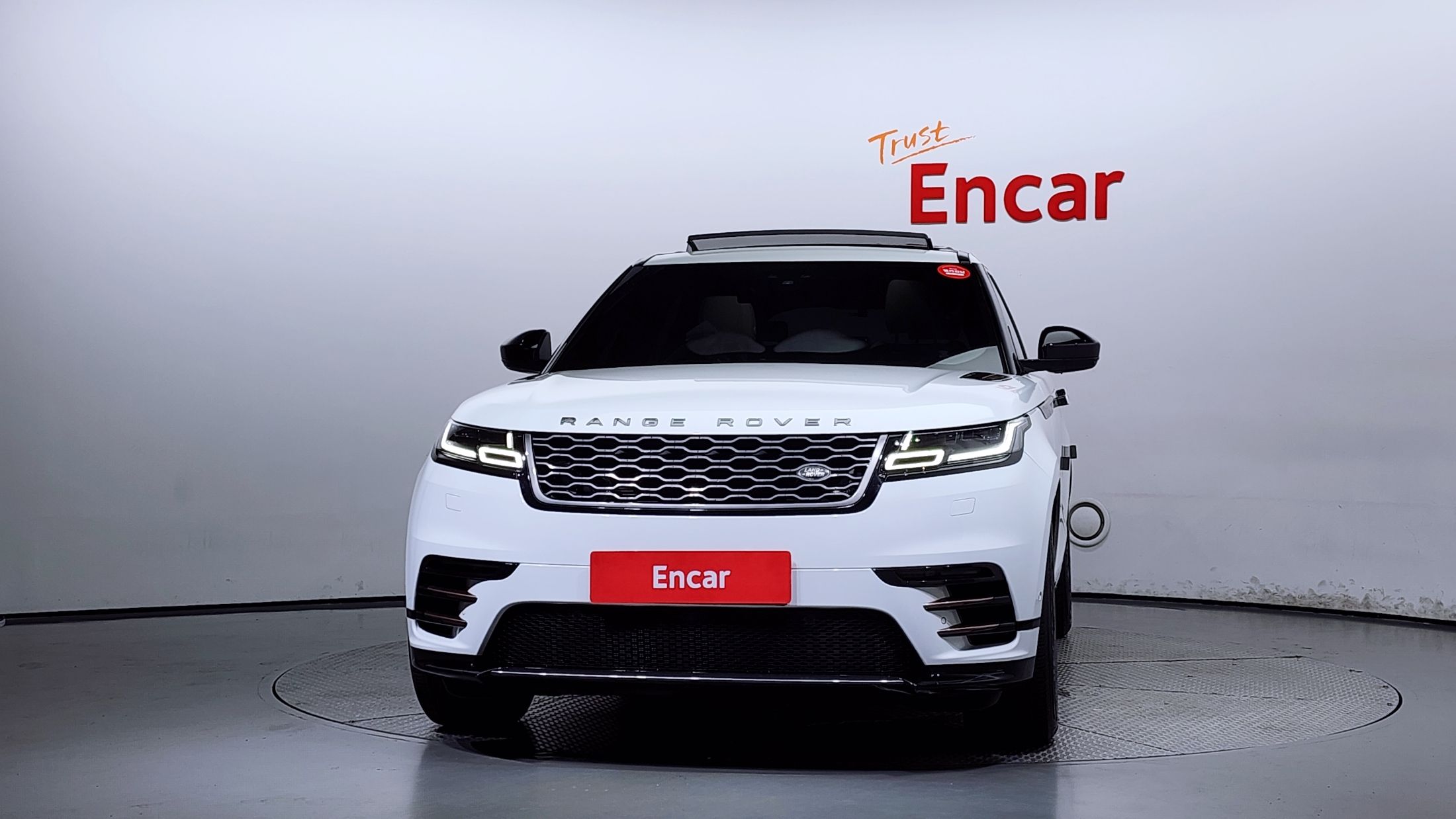 LAND ROVER RANGE ROVER VELAR 2018