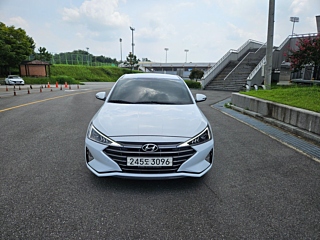 HYUNDAI AVANTE AD 2019