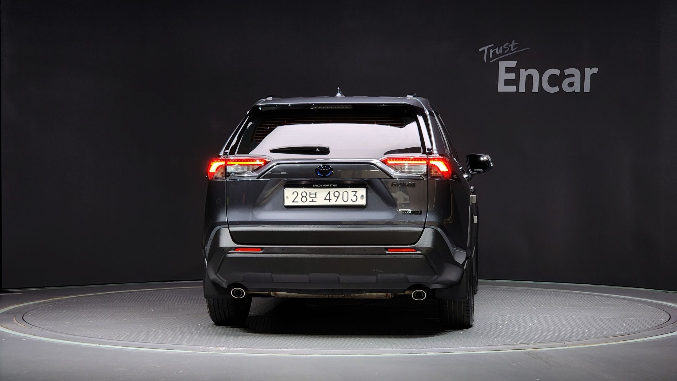 TOYOTA RAV4 2020