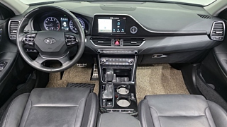 HYUNDAI GRANDEUR IG 2017