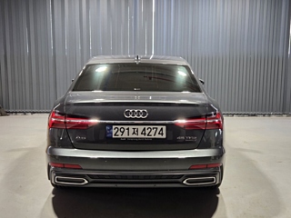 AUDI A6 C8 2023
