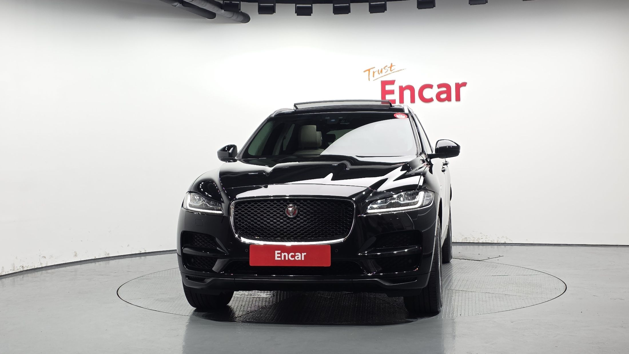JAGUAR F-PACE 2019