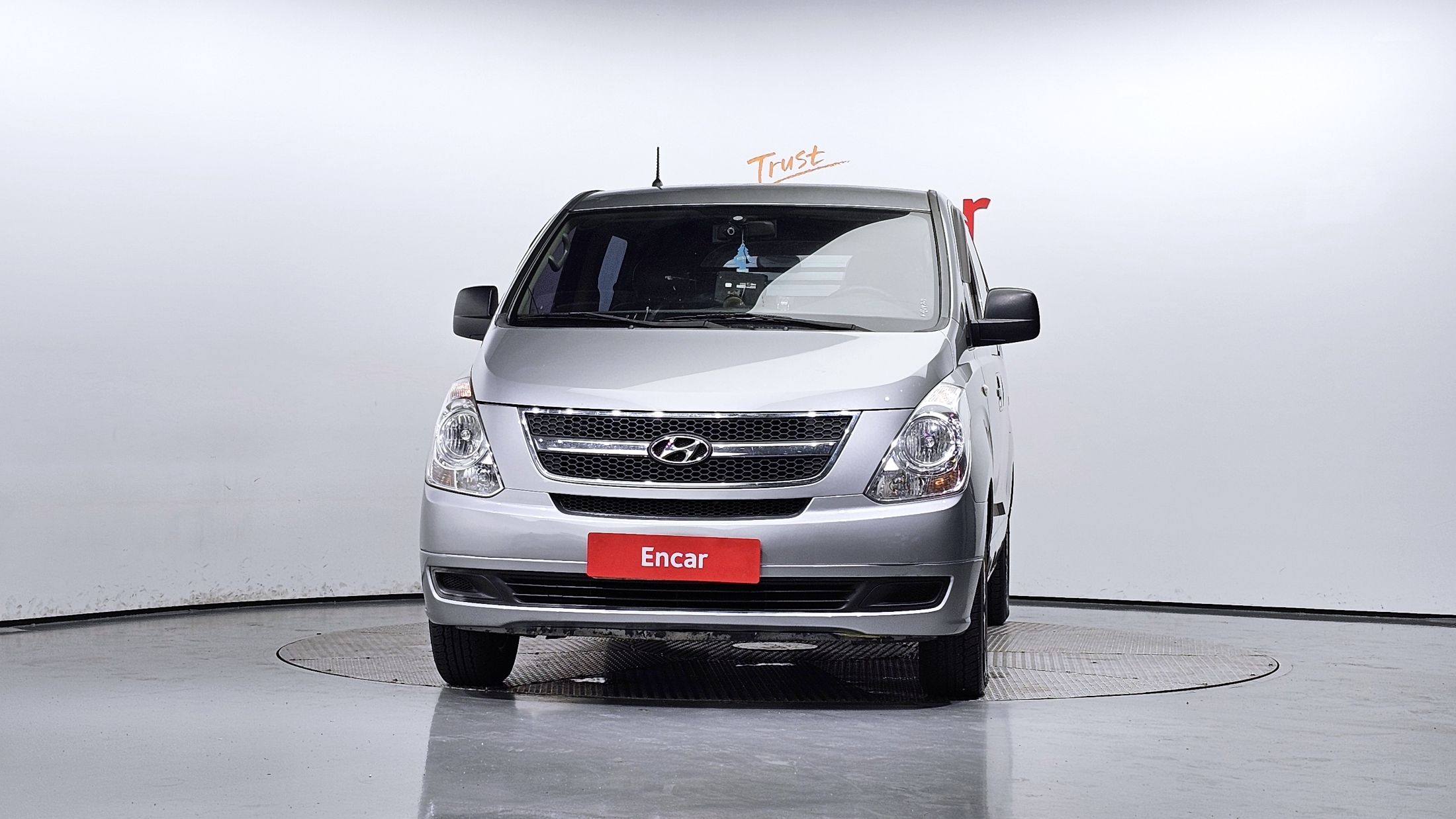 HYUNDAI STAREX GRAND 2011
