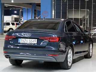 AUDI A4 B9 2018