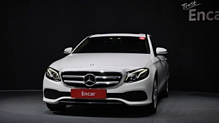 MERCEDES BENZ E-CLASS W213 2016