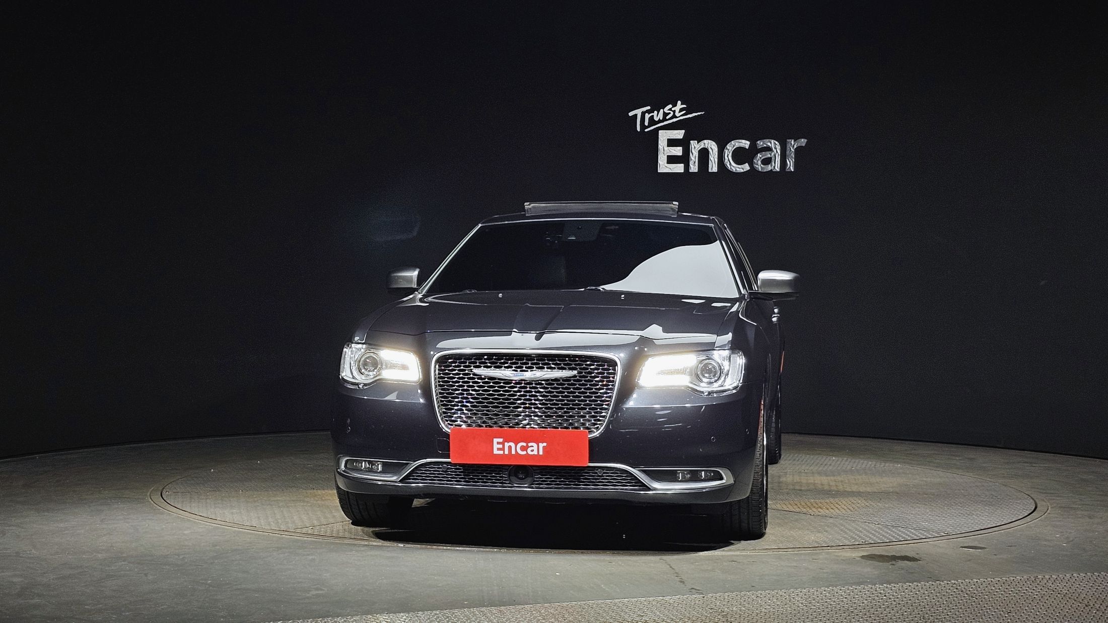 CHRYSLER 300C 2016
