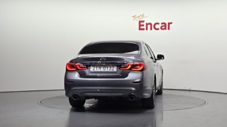 INFINITI Q70 2016
