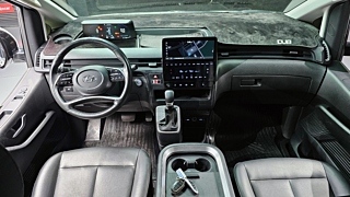 HYUNDAI STARIA 2022