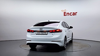 HYUNDAI AVANTE AD 2018