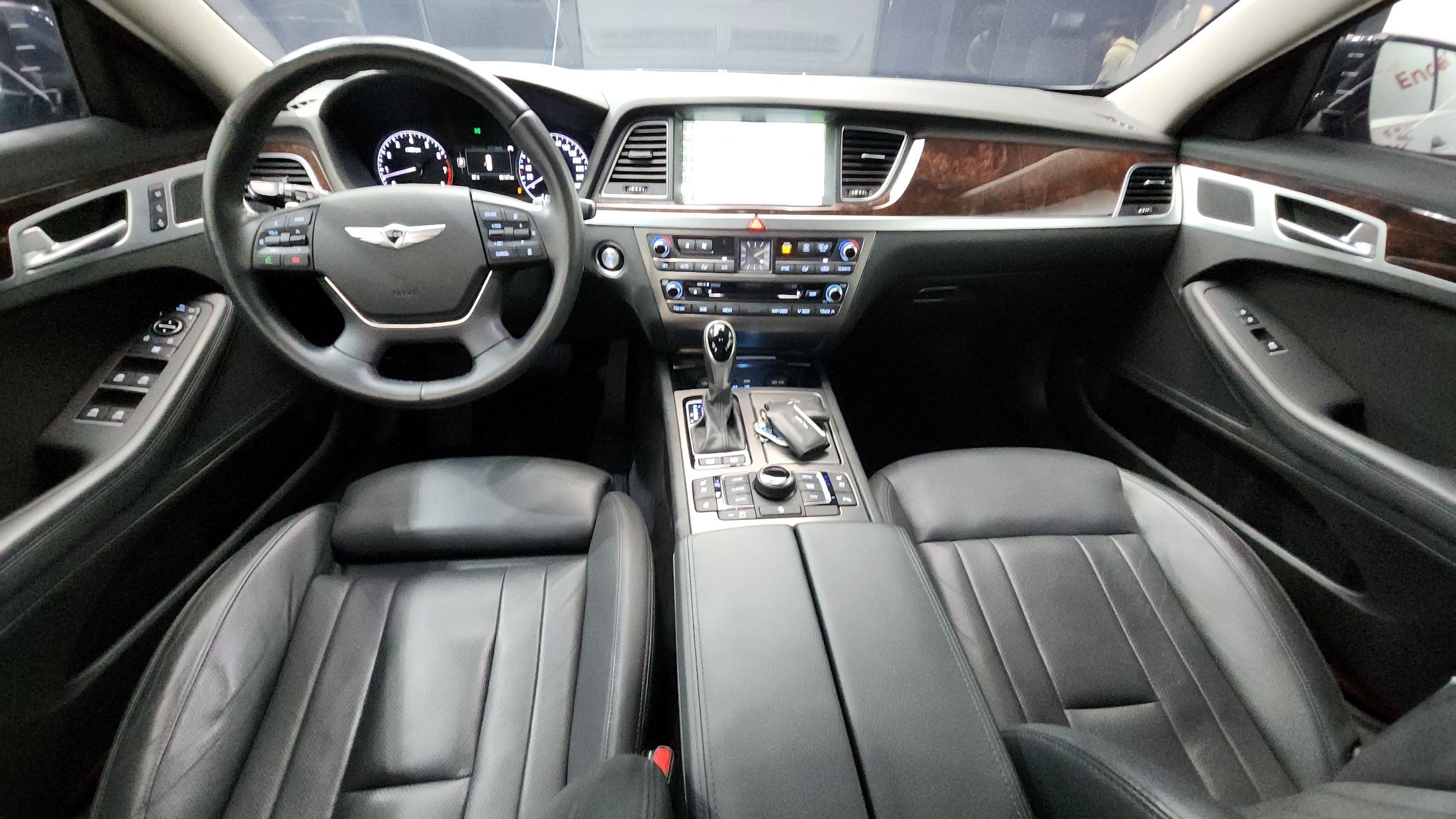 HYUNDAI GENESIS DH 2016