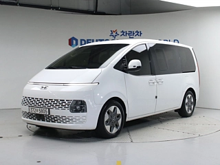 HYUNDAI STARIA  2022