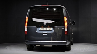 HYUNDAI STARIA 2023