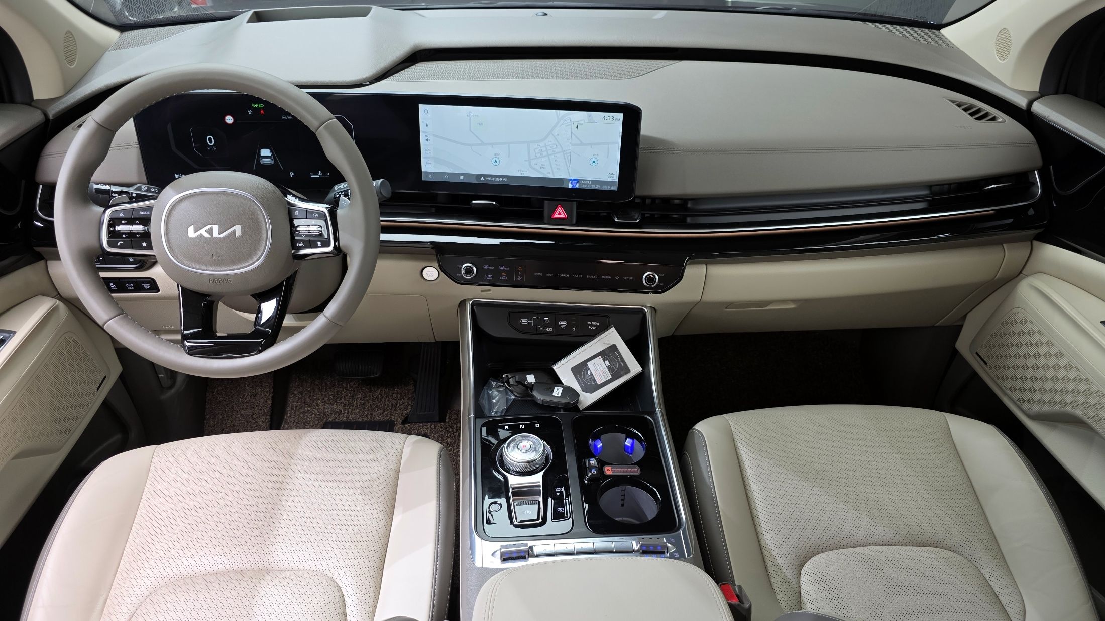 KIA CARNIVAL 2024