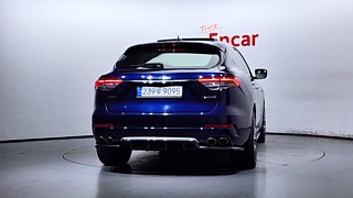 MASERATI LEVANTE 2019